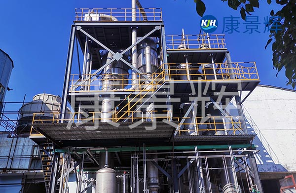 三效蒸發(fā)器定制采購合同中，會約定付款比例、周期、生產(chǎn)周期、安裝調(diào)試周期、以及售后服務(wù)保障等。